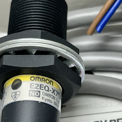 NEW Omron E2EQX7D12M