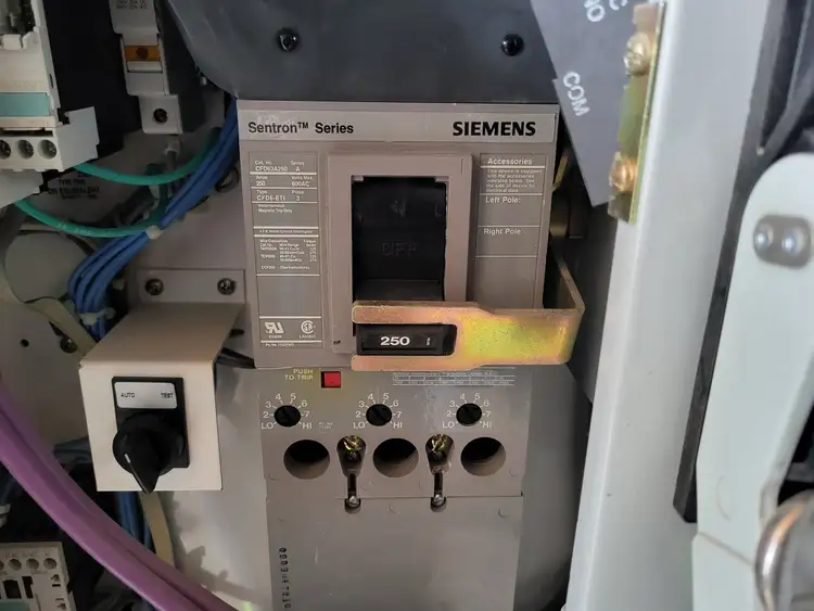 Used SIEMENS CFD63A250 Circuit Breakers British Columbia CA | Lenmark #249004