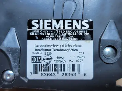 Used SIEMENS B220 Switchgears British Columbia CA | Lenmark #835457