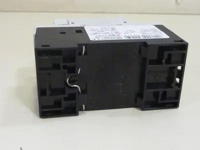 USED SIEMENS 3RV1 011-1CA20