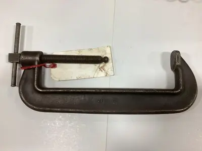 USED ARMSTRONG 112