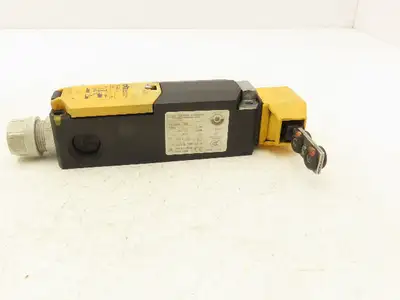 Used PILZ _UNKNOWN_ Relays & Switches Indiana US | Arrow Industrial #1408357