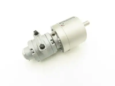 Gast 1UP-NRV-4-GR11 Pneumatic Air Motor 15:1 Gear Ratio 400 RPM 1/3Hp