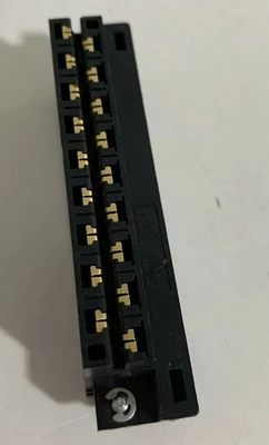 CP-201 Connectors (Lot Of 12) Fast Shipping