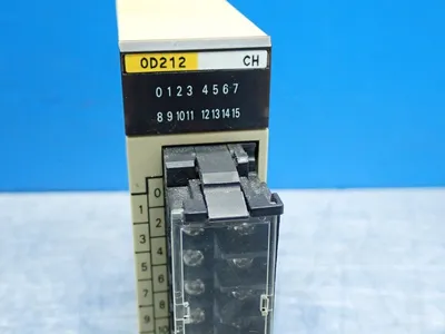 Used OMRON C200HOD212 Input / Output Modules | HGR 24 #733522