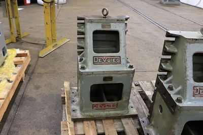 Used DeVlieg 30"H x 16-1/2"W x 16"D Cast Iron Precision Angle Plates New Jersey US | Machinery Values #944384