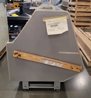 12-0040 Hussmann SMBT6M 6’ Remote Full-Service Deli Cooler Case