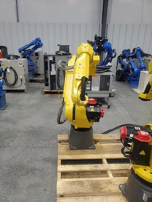 USED 2011 FANUC ARCMATE 120IC