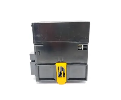 USED OMRON CJ1W-PA205R