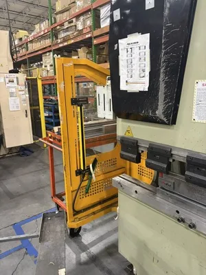 Used 2018 US INDUSTRIAL US446 Press Brakes Illinois US | Revelation Machinery #1295646