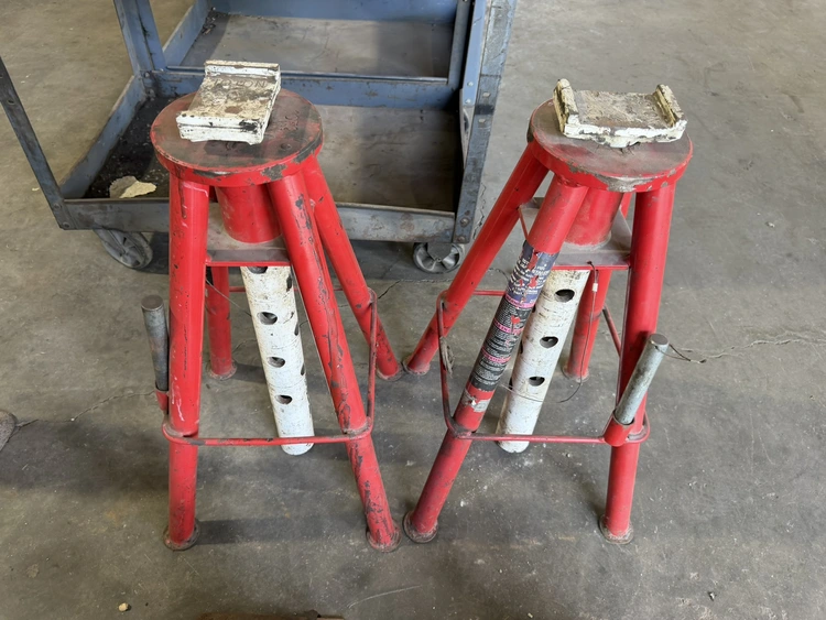 Used _UNKNOWN_ _UNKNOWN_ Jack Lifters Indiana US | Miedema Asset Management Group #1414780
