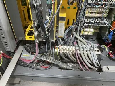 Used 2003 FANUC R2000IA 200FO Robots Ohio US | HGR 24 #1520049