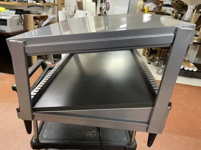 Used JS Used Hatco GRSDS-30 Glo-Ray 30" Heated Warming Display Shelf Merchandiser - 120V 790W - JS Countertop Display Warmers Illinois US | Falcon Restaurant Supply #1374939
