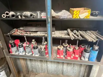 HYUNDAI WIA KF5600 Machining Centers, Vertical | Asset Exchange Corporation (3)