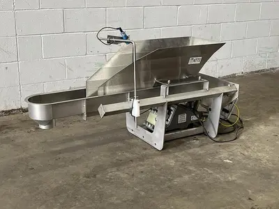 Meyer Vibratory Feeder