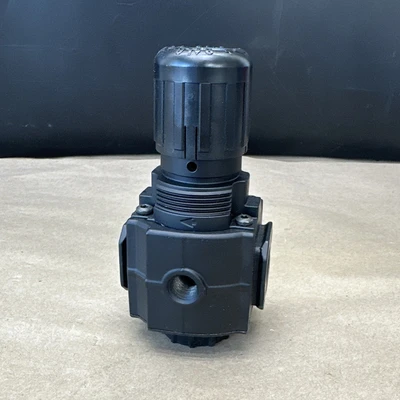 NEW Johnson Controls R-130-15