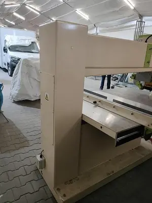 USED 2016 GOMAD FG-2 TOP SPINDLE