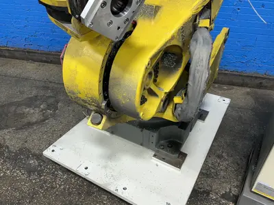 Used 2003 FANUC R2000IA 200FO Robots Ohio US | HGR 24 #1520049