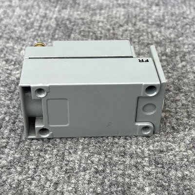 New | in-Stock Opcon 8891A-6501 Photoelectric Sensors California US | Davliegogo LLC #1705456