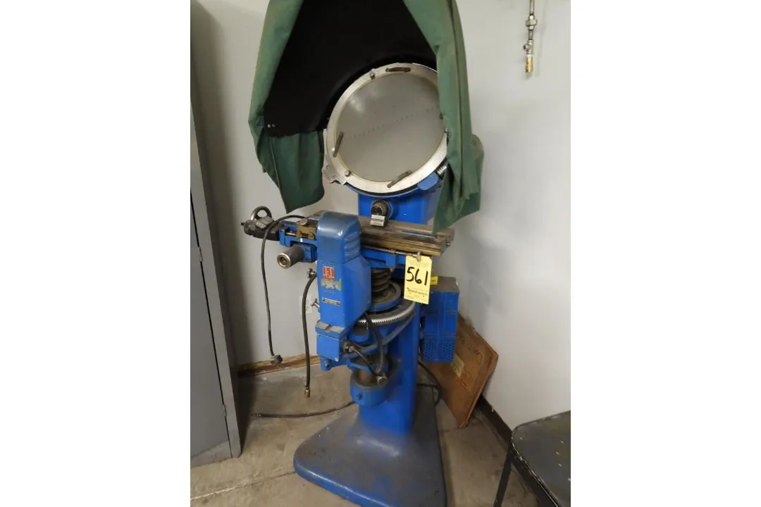 Used _UNKNOWN_ _UNKNOWN_ Comparators Ohio US | Thompson Auctioneers #1516313