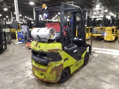 Used 2021 CLARK S25CL Misc Forklifts Ohio US | Russell Equipment #721669