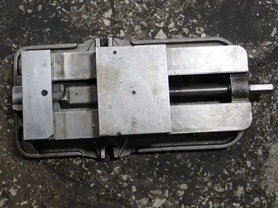 6" Vise