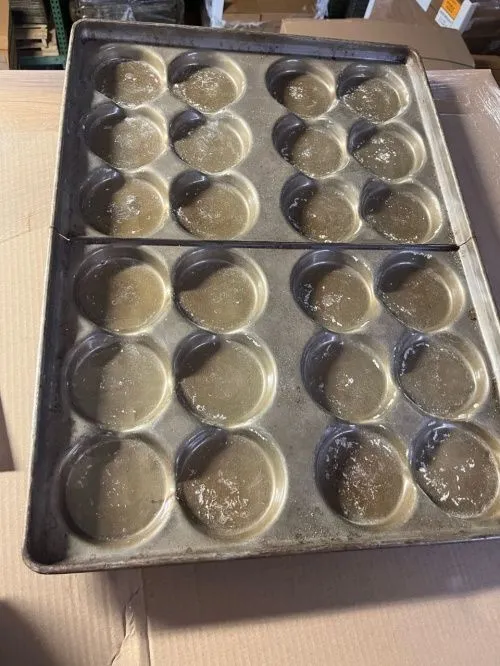 Used American Pan Hamburger Bun Pans Georgia US | Envoy Equipment LLC #450112