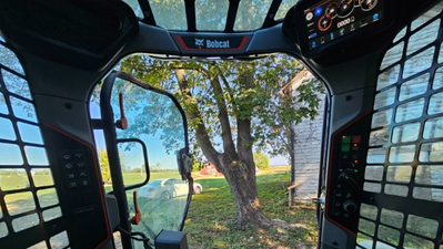 USED 2023 Bobcat T76