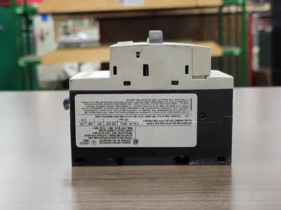 USED SIEMENS 3RV1011-0EA10