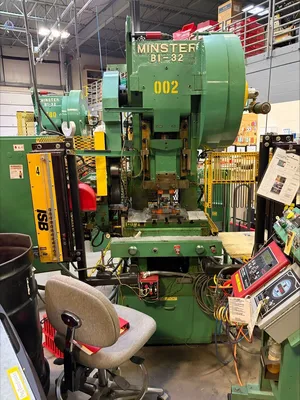 NIDEC MINSTER B1-32 Stamping Press | Global Machine Brokers, LLC (1)