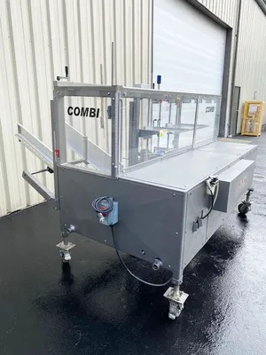 Used COMBI PACKAGING SYSTEMS LLC, CANTON OH 2EZ Case Erectors - Tape Bottom Seal Pennsylvania US | Libra Machine #1568350