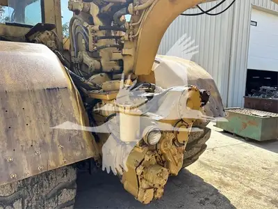 USED 1977 CATERPILLAR 623B