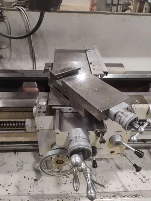 HARRISON 15"x 52" Gap Bed Lathe | ESS Industrial Equipment Sales (9)