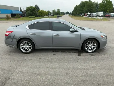 USED 2009 NISSAN MAXIMA
