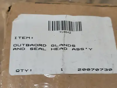 Outboard Glands and Seal Head Assembly
