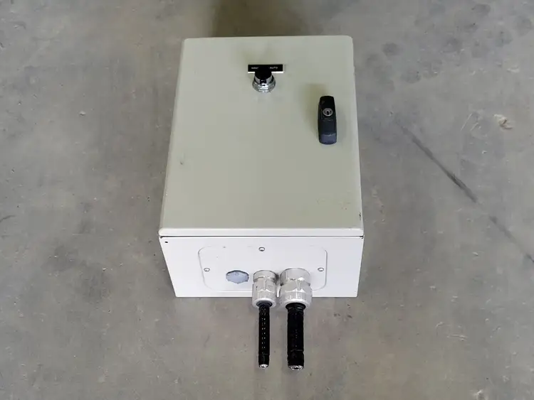 Used LEGRAND BE-325 Misc Electrical & Power Parts British Columbia CA | Lenmark #252263