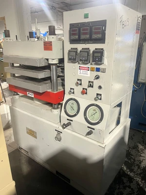USED 1983 PHI PHI 75R2418S-3HCS-P-YS8-R PRESS