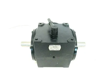 NEW HUB CITY 0220-05504 GEAR BOX MODEL 80R 1:1 LR-BCST 022005504