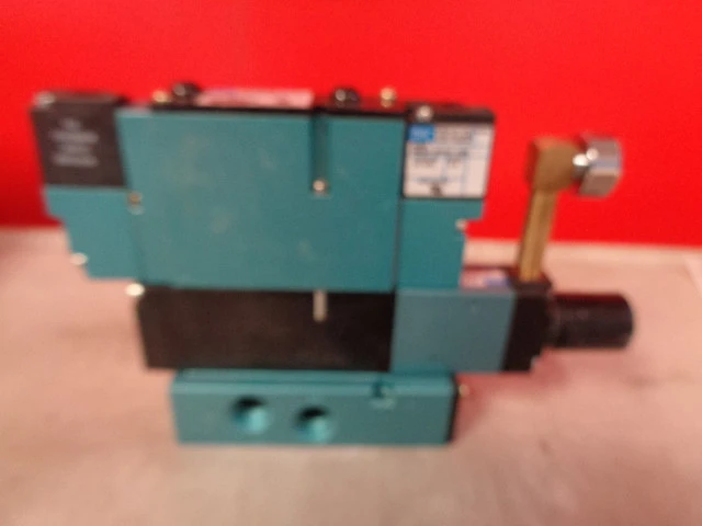 Used MAC 92B-FAB-000-DM-DDAP-1DM Parts (Hydraulics and Pneumatics) | BG Industrial Surplus #472710