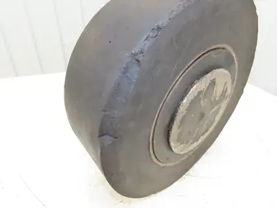 Superior Tire 318 601 Industrial Tire Resilient Solid Black 13.75X5X8"