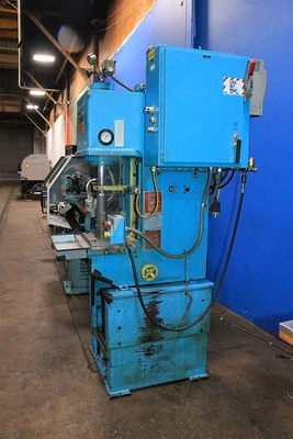 USED 1984 Denison WR65L C-464FS1
