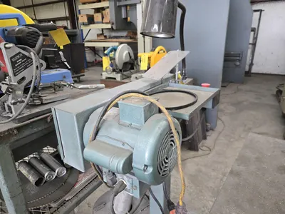 Used _UNKNOWN_ _UNKNOWN_ Belt Grinders Including Sanders Texas US | IRS Auction #1325905