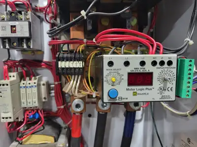 USED SQUARE D MODEL 6