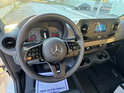 Used 2024 MERCEDES-BENZ 2500 Vans Florida US | Truck and Van Outlet #1509211