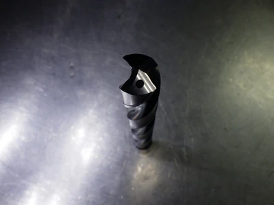 Kyocera 14.5mm Coolant Thru 8xD Carbide Drill 16mm Shank 63672 (LOC3221)