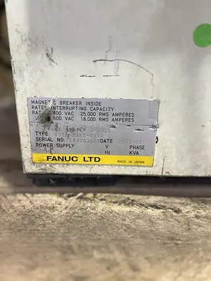 Used 2004 FANUC R-2000IA/200R Robots Michigan US | Aucto #1332247