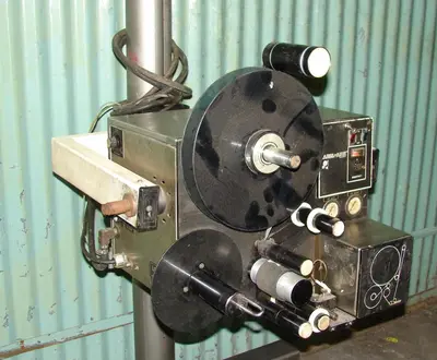 USED LABEL-AIRE 2111
