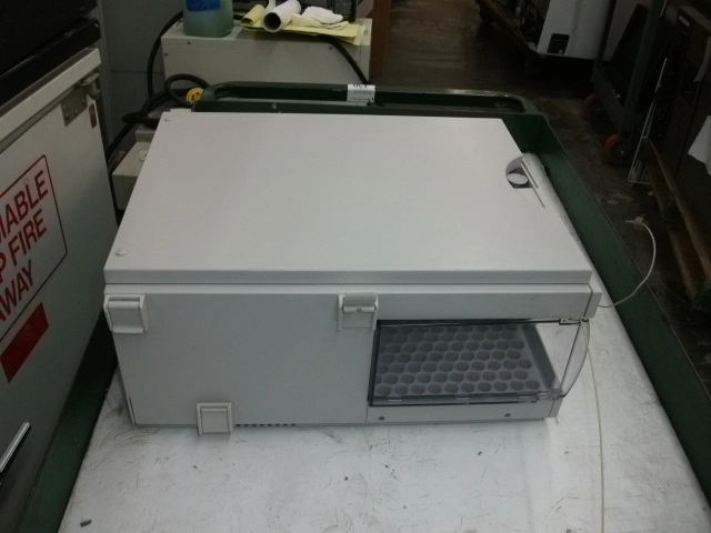 Used AGILENT _UNKNOWN_ HPLC Autosamplers California US | Biotech Equipment Sales #1464532