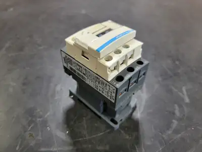 USED TELEMECANIQUE LC1D09F7