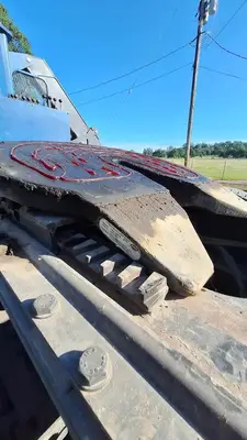 USED 2013 KENWORTH T800